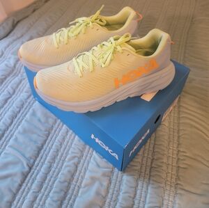 Hoka Rincon 3